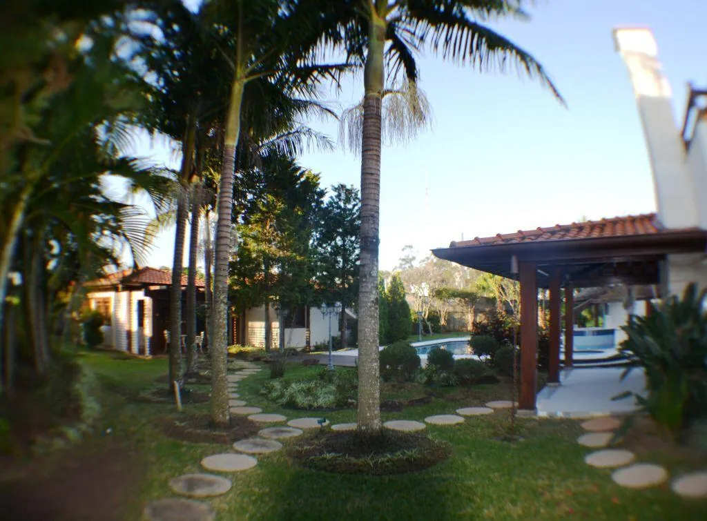 Casa com 4 suites à venda, 732 m² por R$ 2.850.000 - Condomínio Chácara Flora - Valinhos/SP, foto 1