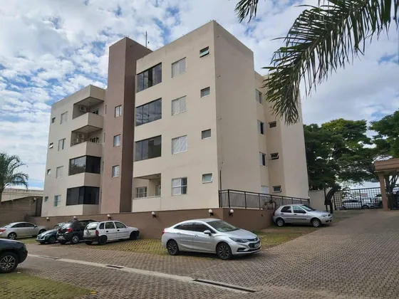 Lindo apto em Vinhedo 75m2, 2 Dorm. sendo 1 suíte, 1 vaga. Res. Sta Claudina - região privilegiada, próximo a toda infraestrutura - Vinhedo e Valinhos
