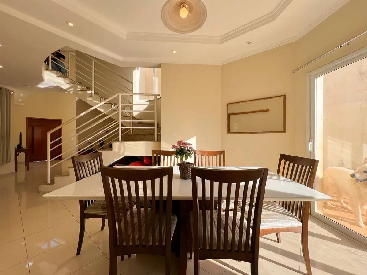 Casa com 3 dormitórios à venda, 238 m² por R$ 1.500.000,00 - Condomínio Vivenda das Cerejeiras - Valinhos/SP, foto 1