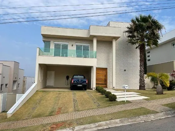 Casa com 3 dormitórios à venda, 563 m² por R$ 2.980.000 - Monte Alegre - Vinhedo/SP