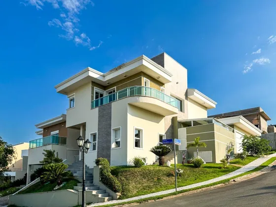 Casa com 4 dormitórios à venda, 415 m² por R$ 2.430.000,00- Condomínio Zurich Dorf - Valinhos/SP