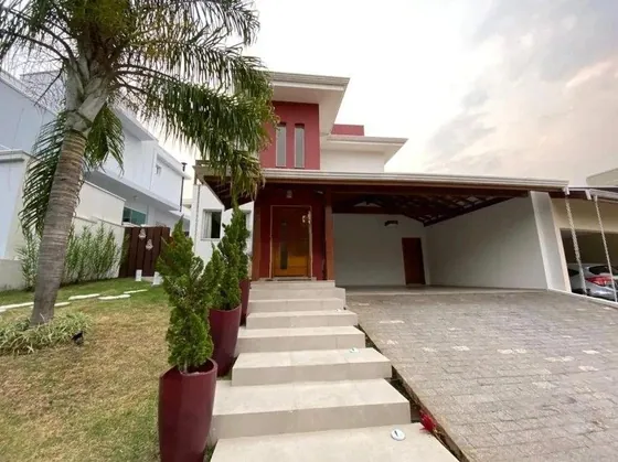 Casa com 3 dormitórios à venda, 300 m² por R$ 1.380.000 - Condomínio Vivenda das Cerejeiras - Valinhos/SP