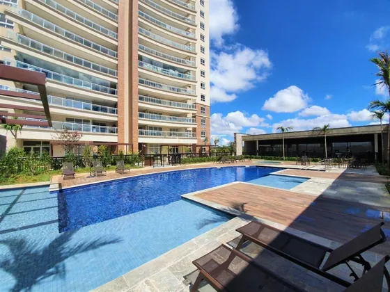 Apartamento com 3 dormitórios à venda, 185 m² por R$ 2.870.000,00 - Condomínio Signature - Valinhos/SP