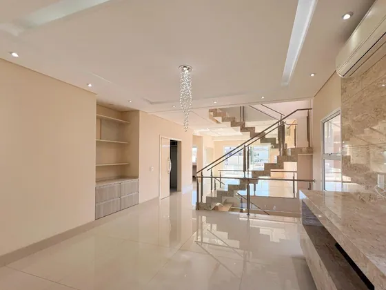 Casa com 3 Dormitórios à Venda, 331 M² por R$ 1.750.000 - Condomínio Residencial Portal do Jequitibá - Valinhos/Sp