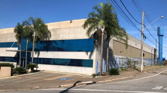 Barracão de 3.824m² com 4 Salas à Venda, Macuco - Valinhos