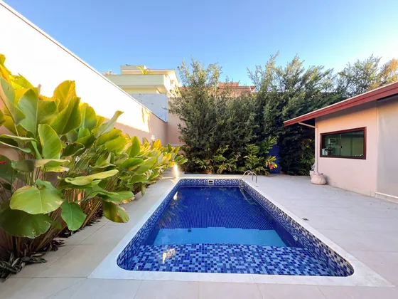 Casa de Condomínio com 4 quartos - Condomínio Residencial Terras do Caribe - Valinhos
