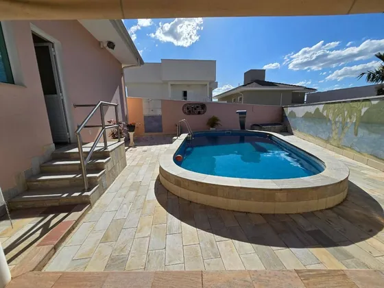 Casa de Condomínio com 2 quartos à Venda - Condomínio Florada da Mata - Valinhos