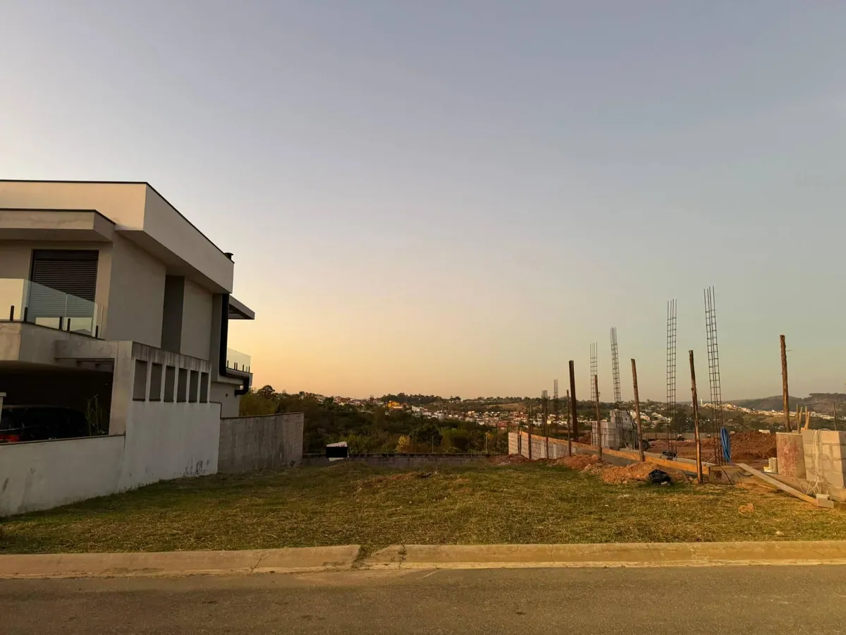 Lote/Terreno a venda com 330m² - Condomínio Colline di Parma - Valinhos, foto 1