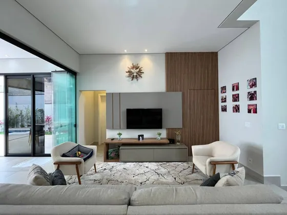 Casa de Condomínio com 3 quartos à Venda - Residencial Mont Alcino - Valinhos