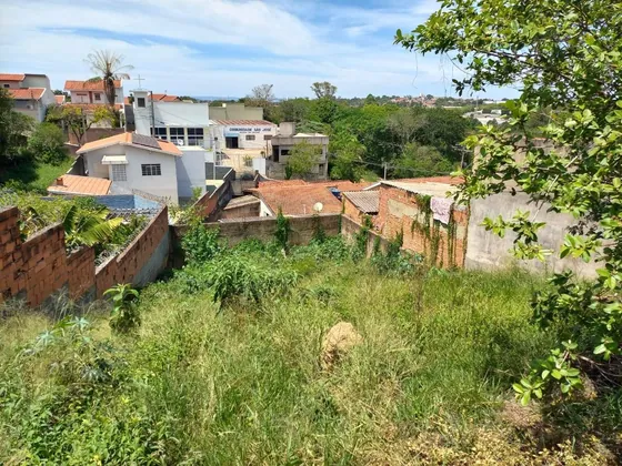 Terreno de 333 m² em Valinhos - Vila São Jorge