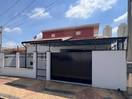 Casa com 3 quartos à Venda, Jardim Panorama - Valinhos