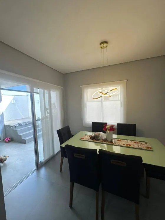 Casa Geminada com 3 quartos, Parque Jambeiro - Campinas