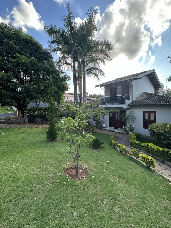 Casa de Condomínio com 3 quartos
