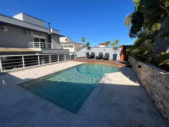 Casa de Condomínio com 4 suites a venda no Condominio Terras de Vinhedo