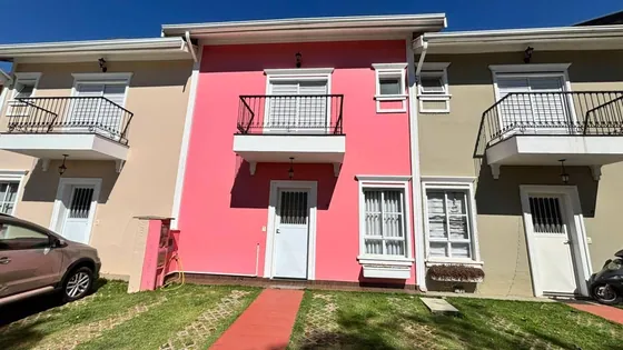 Casa Geminada com 3 quartos