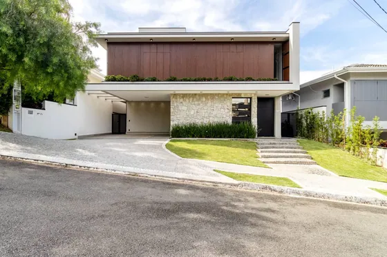 Casa de Alto Padrão - Condominio Morada das Nascentes