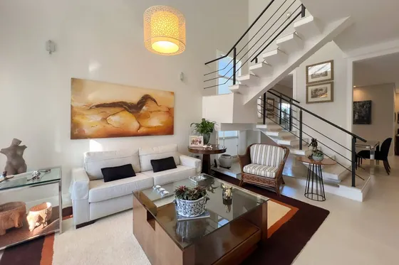 CASA A VENDA 3 SUÍTES NO RESIDENCIAL JARDIM AMÉRICA